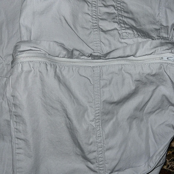 LEVI'S Convertible Cargo gray size 26 - inseam 28” - Picture 2 of 5